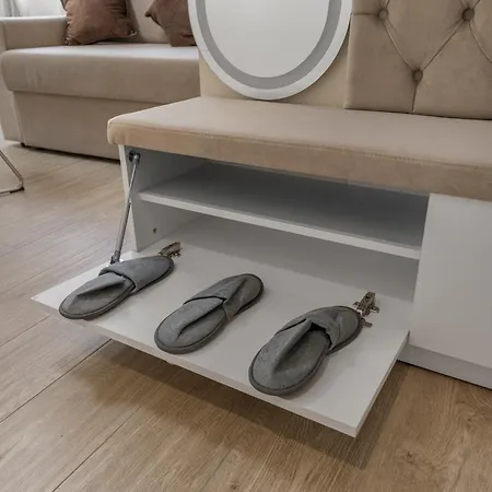 Luxury Lakefront 아파트 *